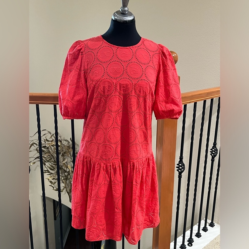 Karl Lagerfeld PARIS CIRCLE ICON CORAL EYELET MINI PUFF SLEEVE DRESS SIZE 8